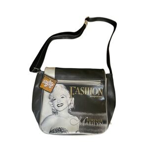 Fashion Magazine Black and White Shoulder Bag Retro Design